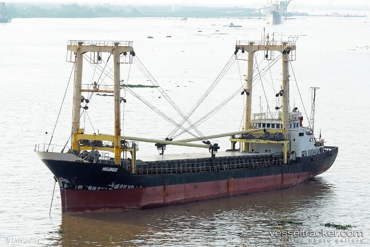 Km.tradisi-8 - Passenger Ship vessel