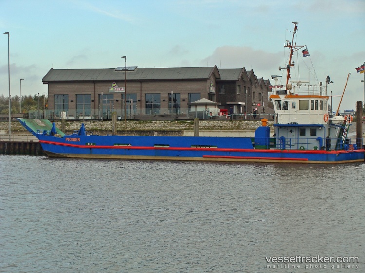 Pionier - Other vessel