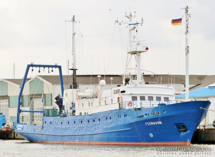 Geofizik - Research Vessel vessel
