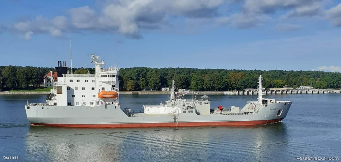 Envik - Cement Carrier vessel