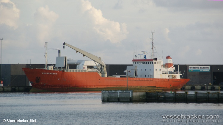 Arrow - Refrigerated Cargo Ship vessel