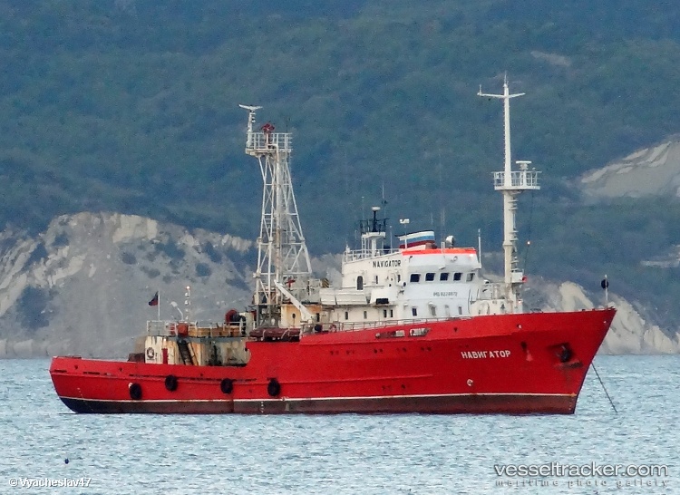 Navigator - Fire Fighting Vessel vessel