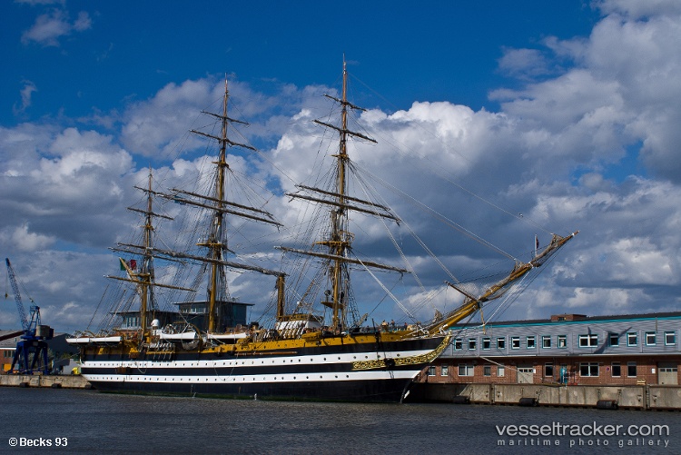 Amerigo-Vespucci - Hopper Dredger vessel