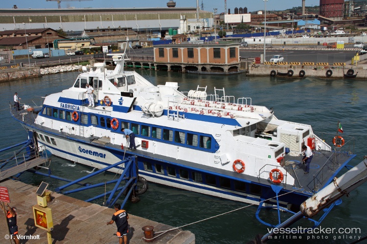 Tommy - Passenger Ship vessel