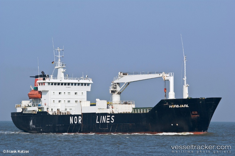 Silver-Pearl - Refrigerated Cargo Ship vessel