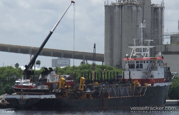 Lindway - Hopper Dredger vessel