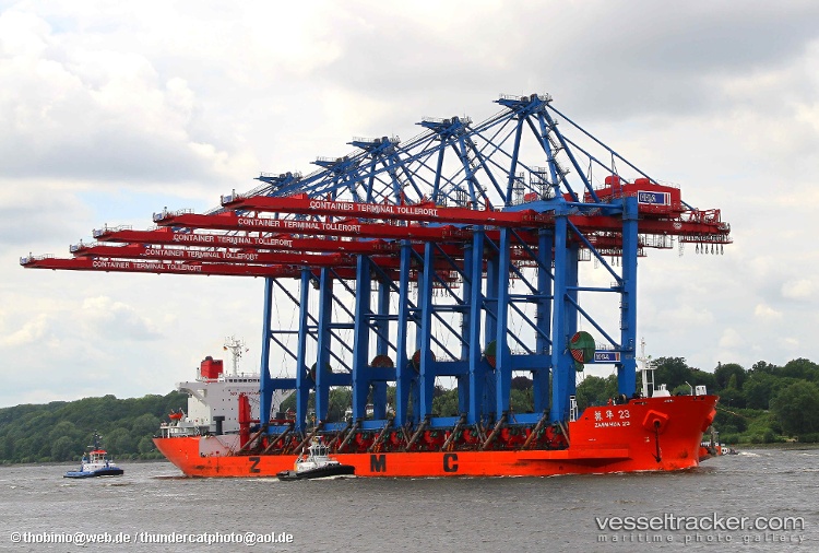 Zhenhua23 - Heavy Load Carrier vessel