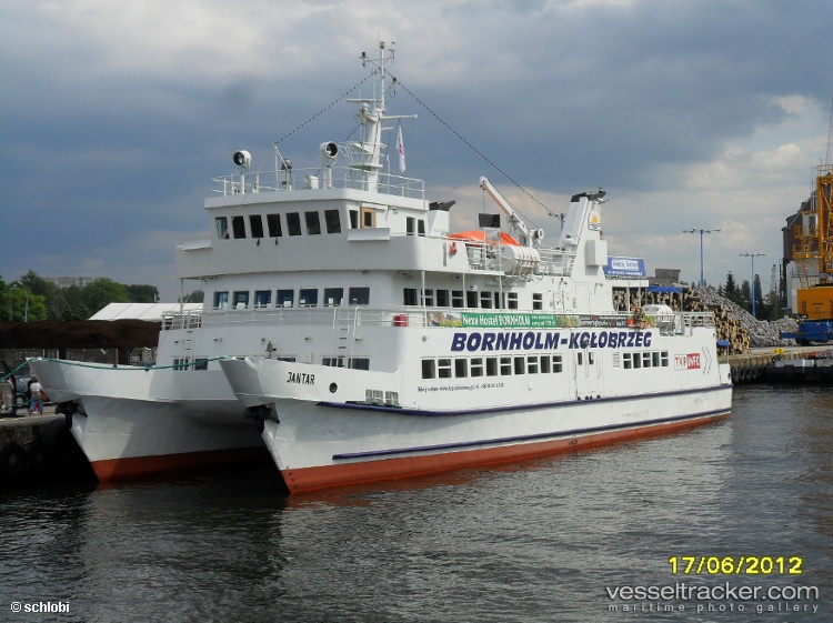 Jantar - Passenger Ship vessel