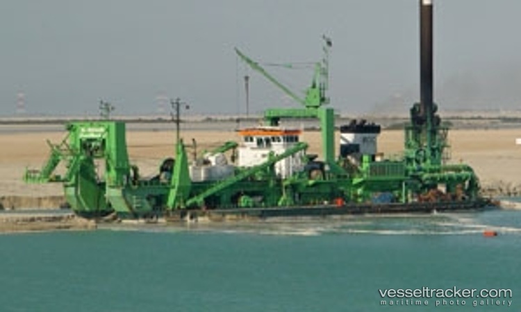 Al-Mahaar - Dredger vessel