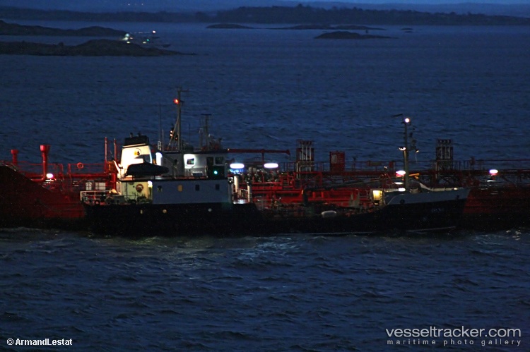 Haltbakk-Bunker - Oil Products Tanker vessel