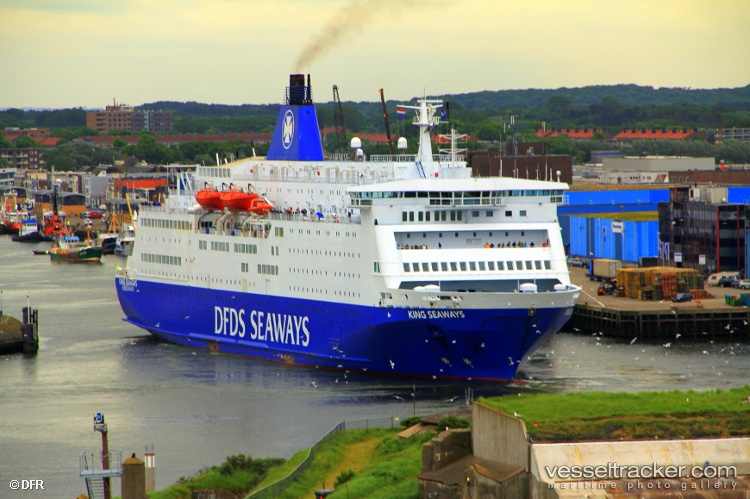 King-Seaways - Passenger Ro Ro Cargo Ship