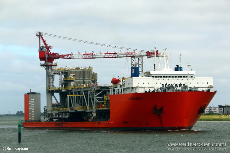 Transshelf - Heavy Load Carrier vessel