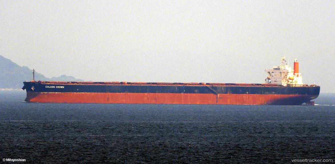 Golden-Crown - Refrigerated Cargo Ship vessel