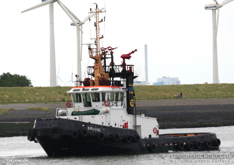 Protey - [tug.fire_fighting_tug] vessel