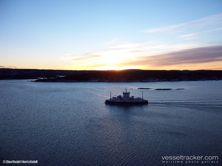 Kap-leyt.-Kazarskiy - Passenger Ship vessel