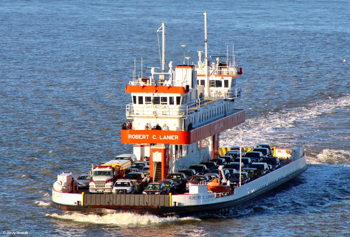 Robert-C.-Lanier - Passenger Ro Ro Cargo Ship vessel