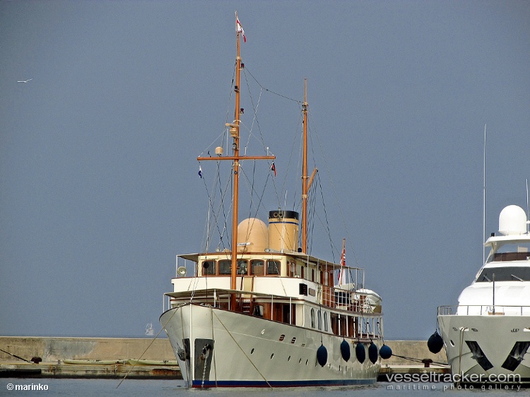 Fair-Lady - Sailing Vessel vessel