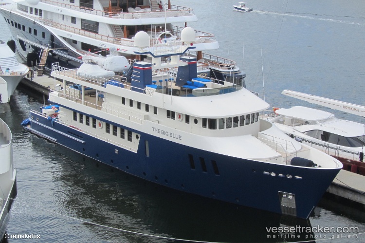 The-Big-Blue - Service Ship vessel