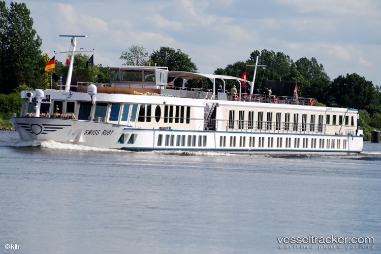Viva-Ruby - Passenger Ship vessel