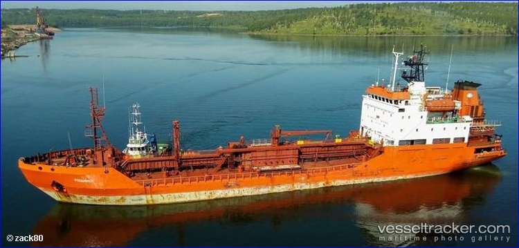 Roshchino - Oil Products Tanker vessel