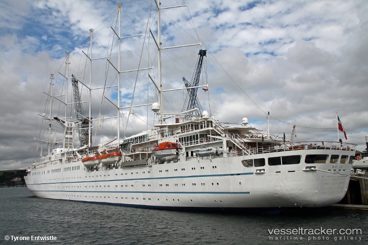 Windsurf - Cruise Ship vessel