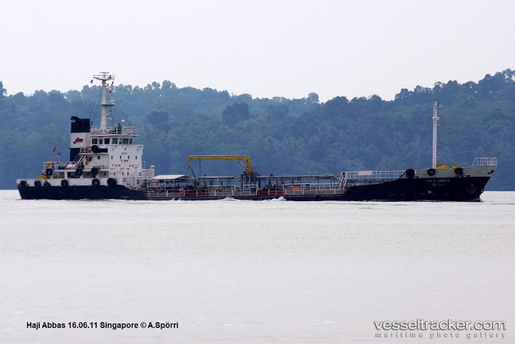 Straits-Courageous - Oil Products Tanker vessel