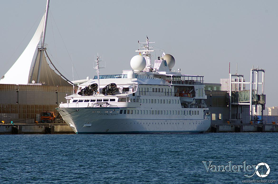 Nat-Geo-Islander-2 - Cruise Ship vessel