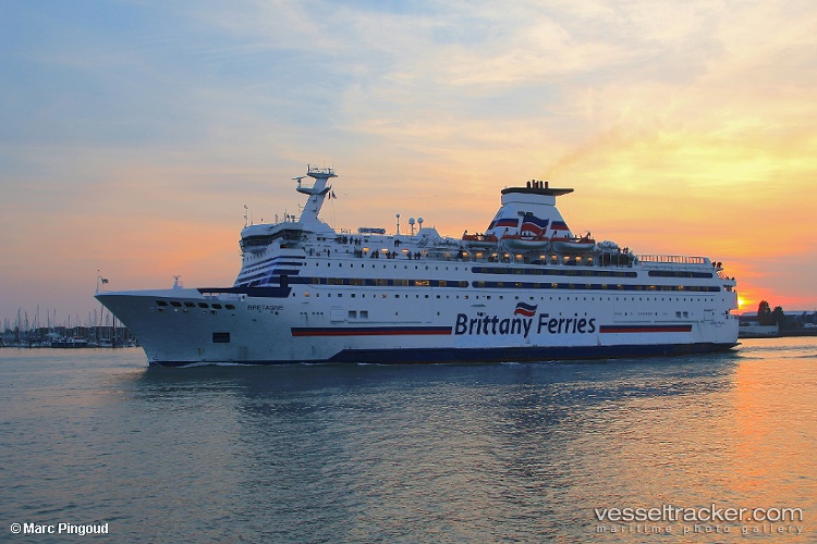 Rosalind-Franklin - Passenger Ro Ro Cargo Ship vessel