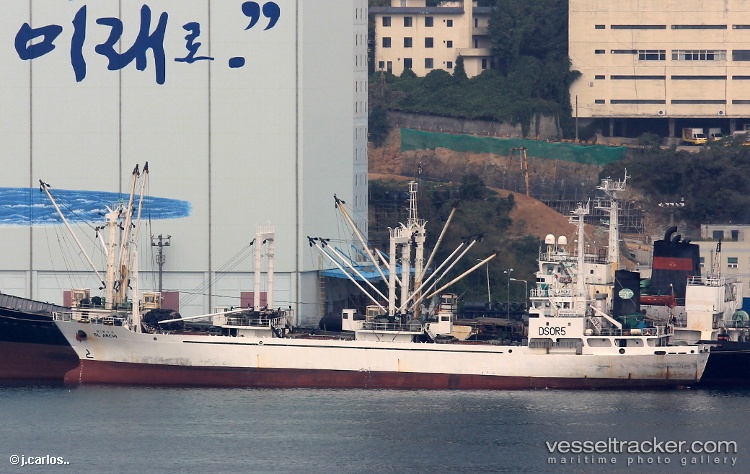 Miracle - Refrigerated Cargo Ship vessel
