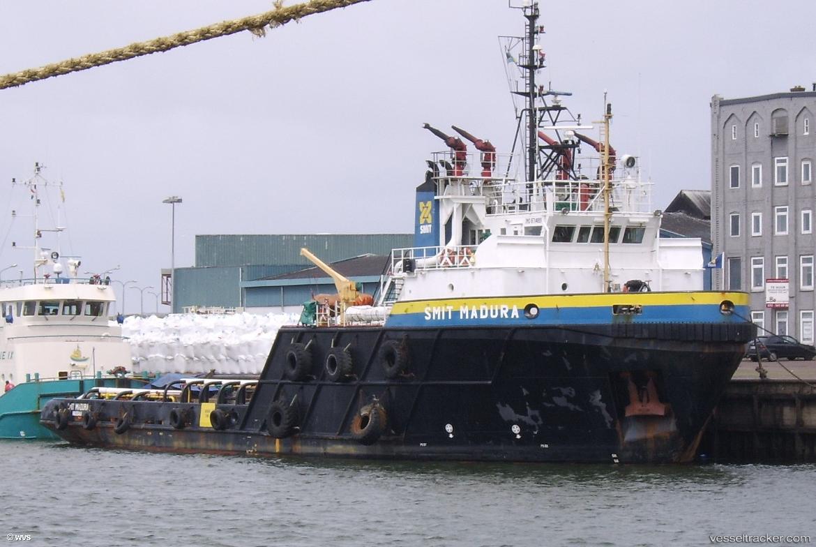 Aquila - [tug.offshore_tug_supply] vessel