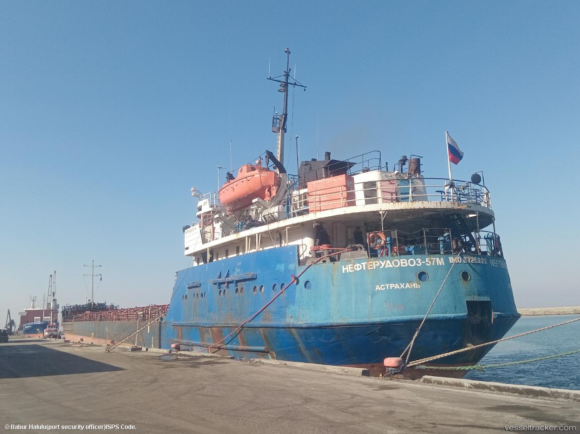Nefterudovoz-57m - Ore Oil Carrier vessel