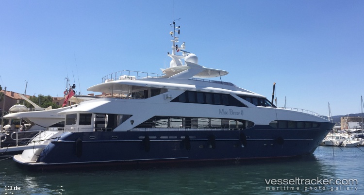 Benik - Service Ship vessel