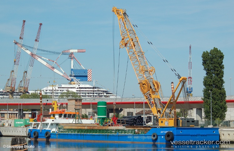 San-Martino - Dredger vessel