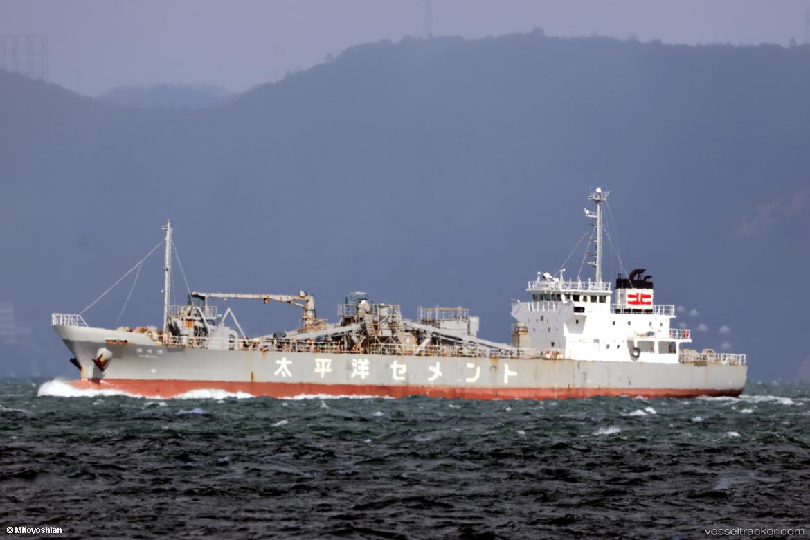 Kaiseimaru - Cement Carrier vessel