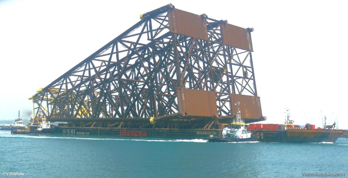 H-541 - [service_ship.barge] vessel