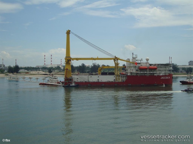 Telford-34 - Pipe Layer vessel