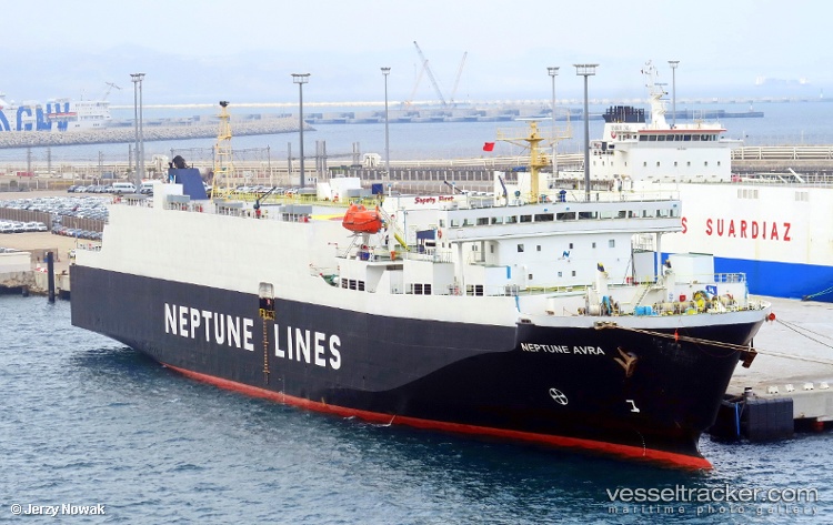 Neptune-Avra - Vehicles Carrier vessel