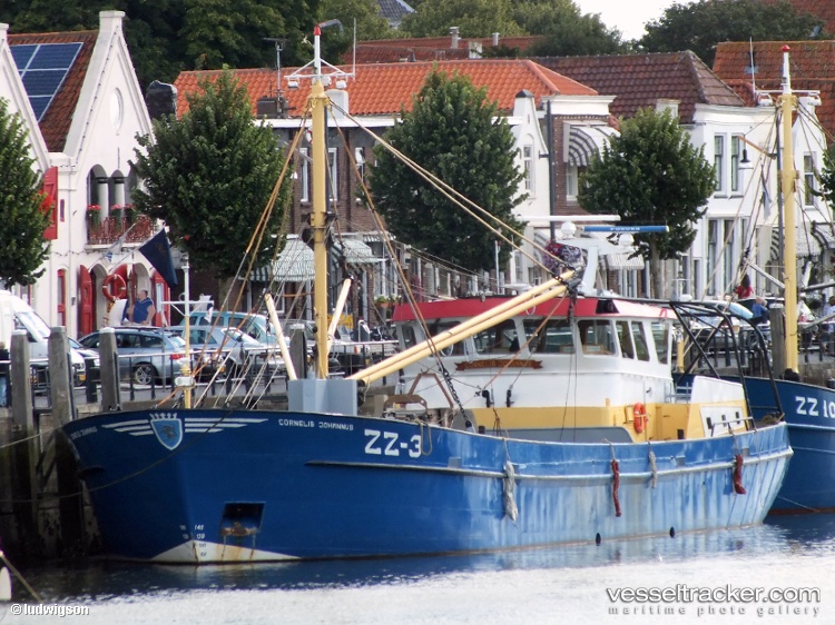 Zz-3-Corn.-Johannus - Fishing Vessel vessel
