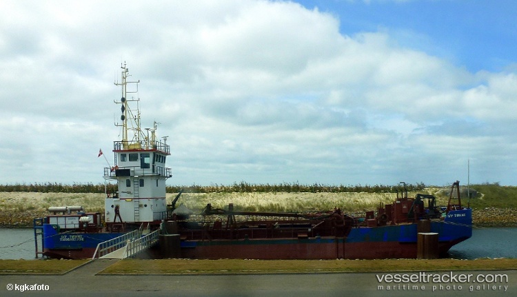 Toenne - Hopper Dredger vessel