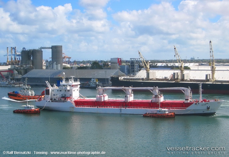 Lusay - Refrigerated Cargo Ship
