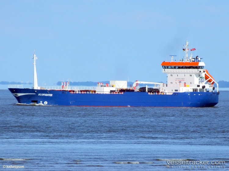 Khair-Wade - Oil Products Tanker