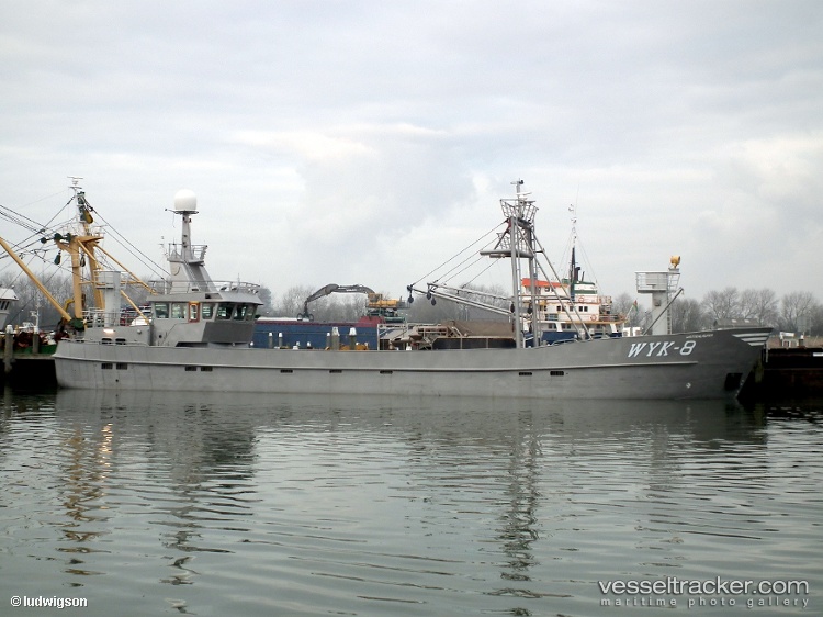 Wattenlaeufer - Fishing Vessel vessel