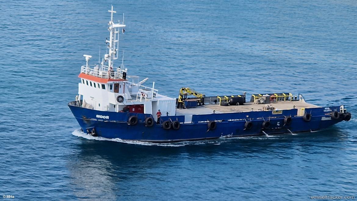 Moor - Research Vessel vessel