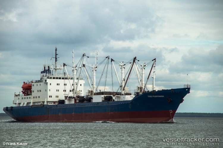 Frio-Murmansk - Refrigerated Cargo Ship vessel
