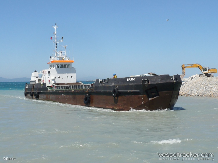 Apiko-S - Deck Cargo Ship vessel