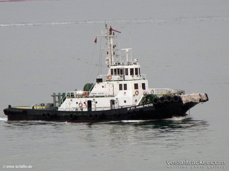 Marina-Phevos - Tug
