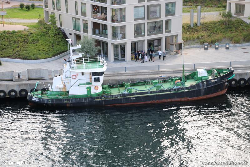 Tovak - Service Ship vessel