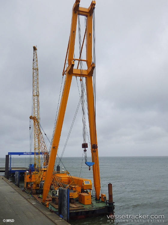 Baltic-Lift - Crane Ship vessel