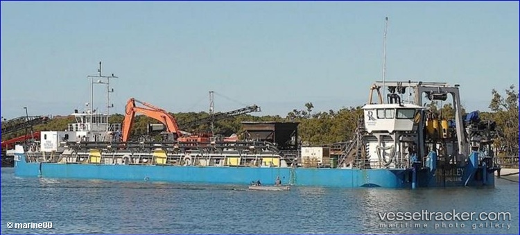 John-Oxley-Ii - Dredger vessel