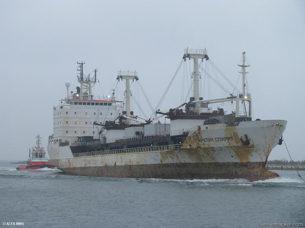 Arctic-Spirit - Refrigerated Cargo Ship vessel